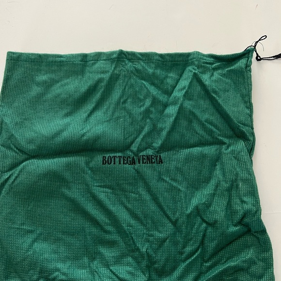 Authentic Vintage Bottega Veneta Handbag - Picture 9 of 9